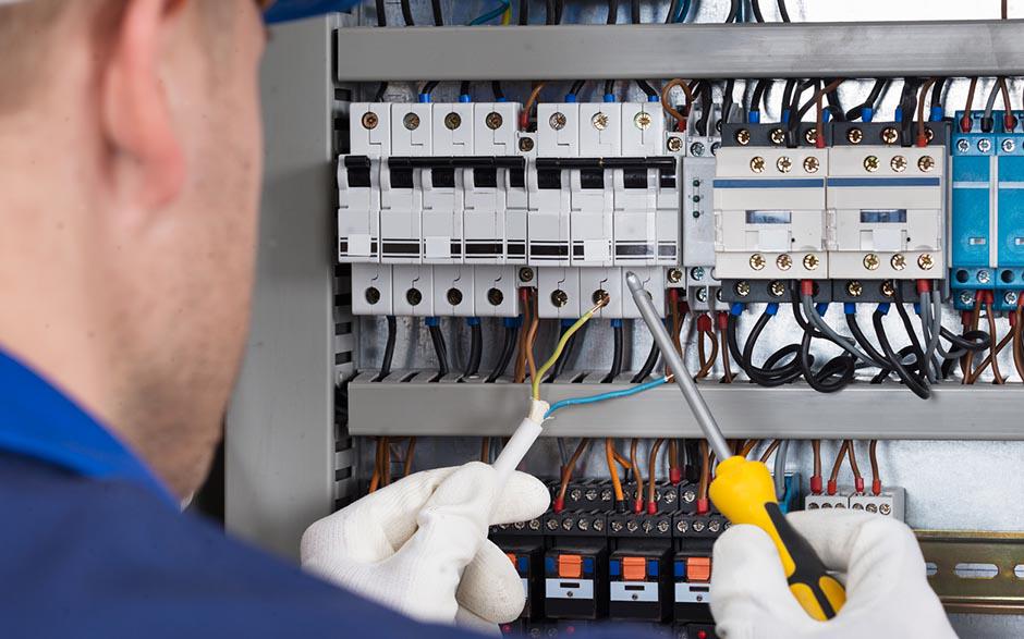 électricien en bâtiment Fleury-Mérogis